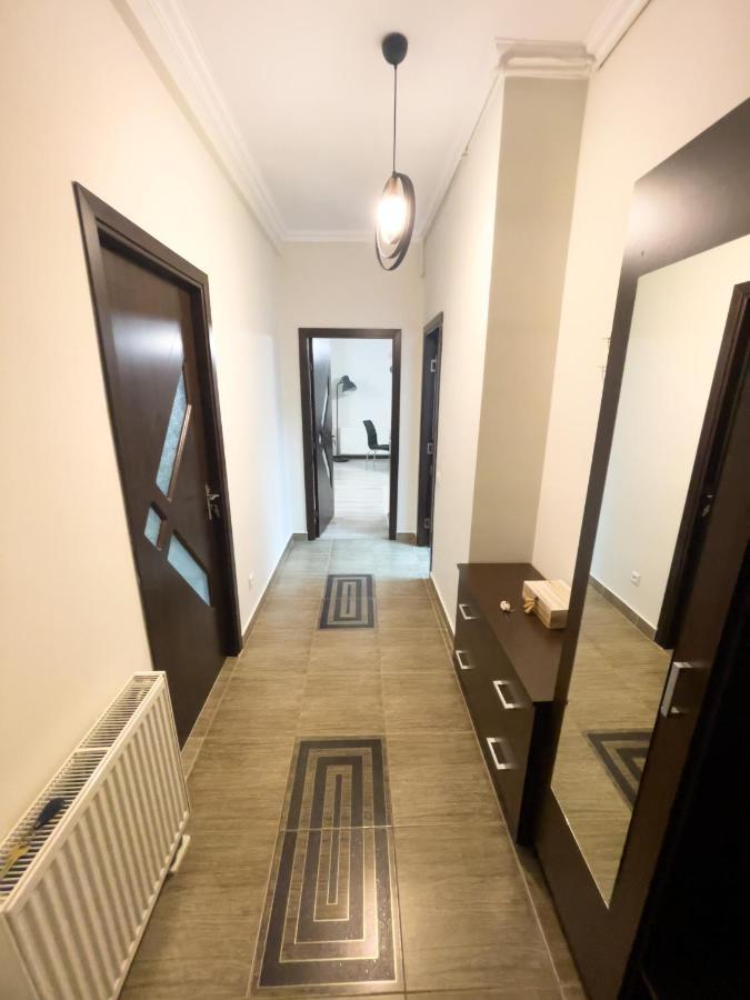 Enjoy Apartments - Spacious Retreat In Our Villa Cluj-Napoca Exteriör bild