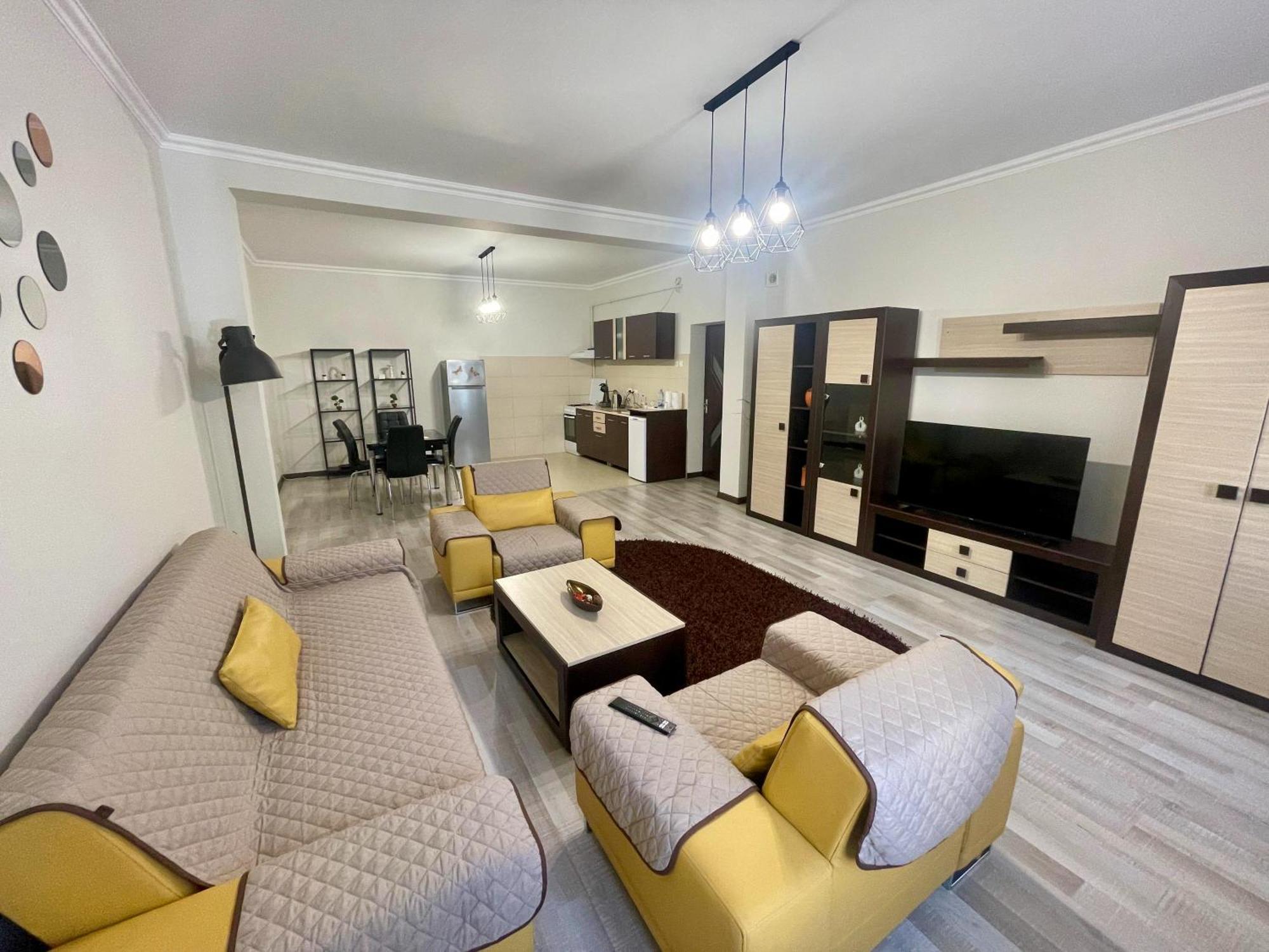 Enjoy Apartments - Spacious Retreat In Our Villa Cluj-Napoca Exteriör bild