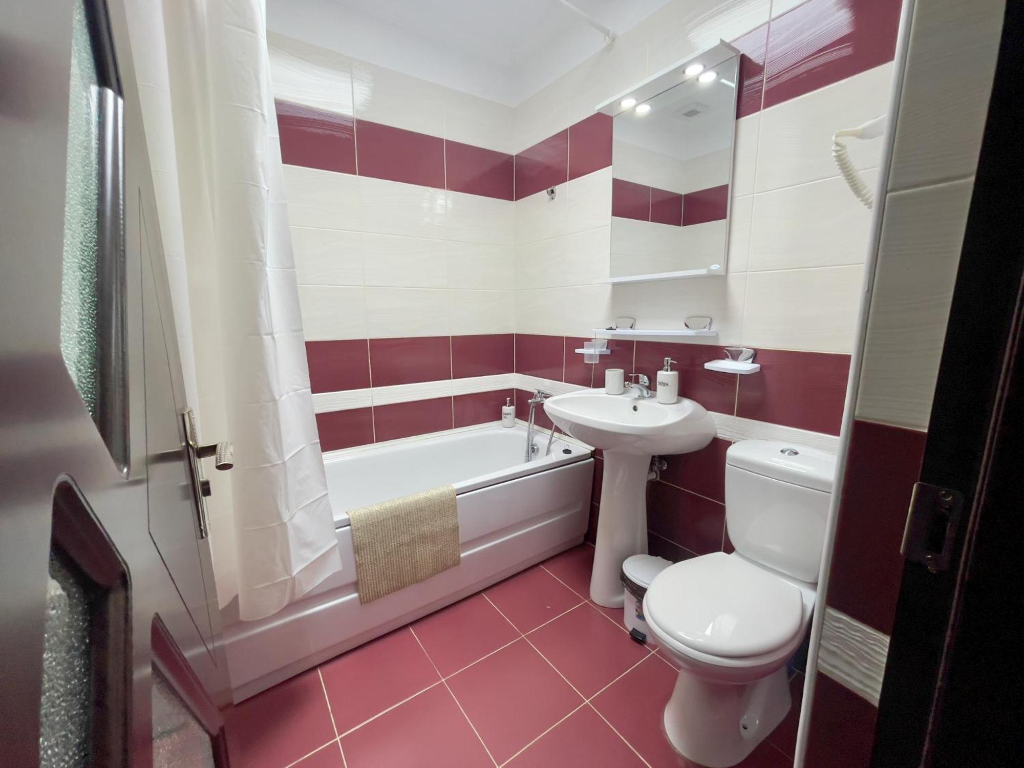 Enjoy Apartments - Spacious Retreat In Our Villa Cluj-Napoca Exteriör bild